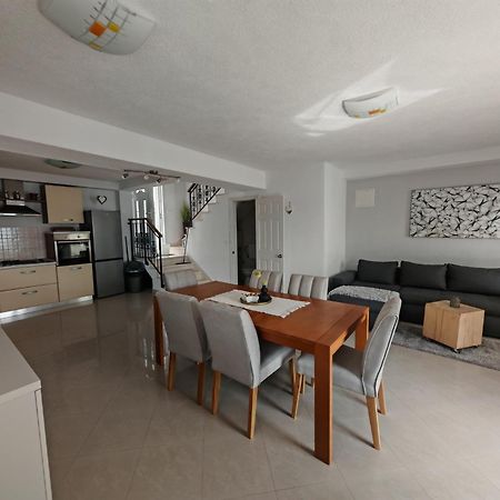 Villa Intrada Brela Extérieur photo