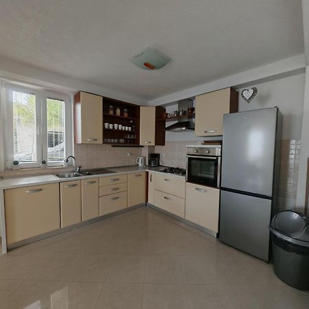 Villa Intrada Brela Extérieur photo